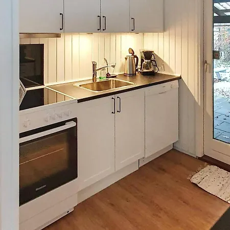 6 Person Holiday In Ferienhaus