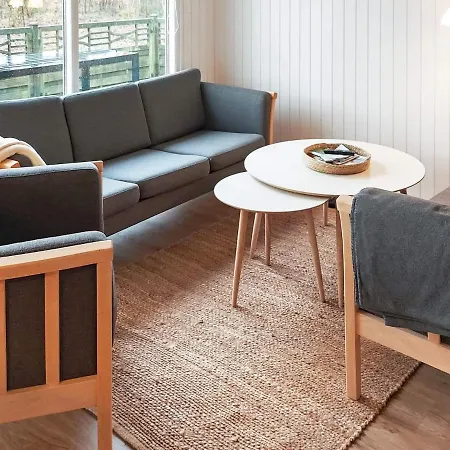 6 Person Holiday In Ferienhaus